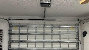 Garage door repair work, gallery photo 2