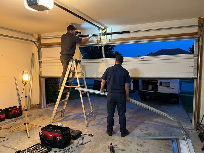 Emergency Garage Door Repair by Wren of Hilton Head Island